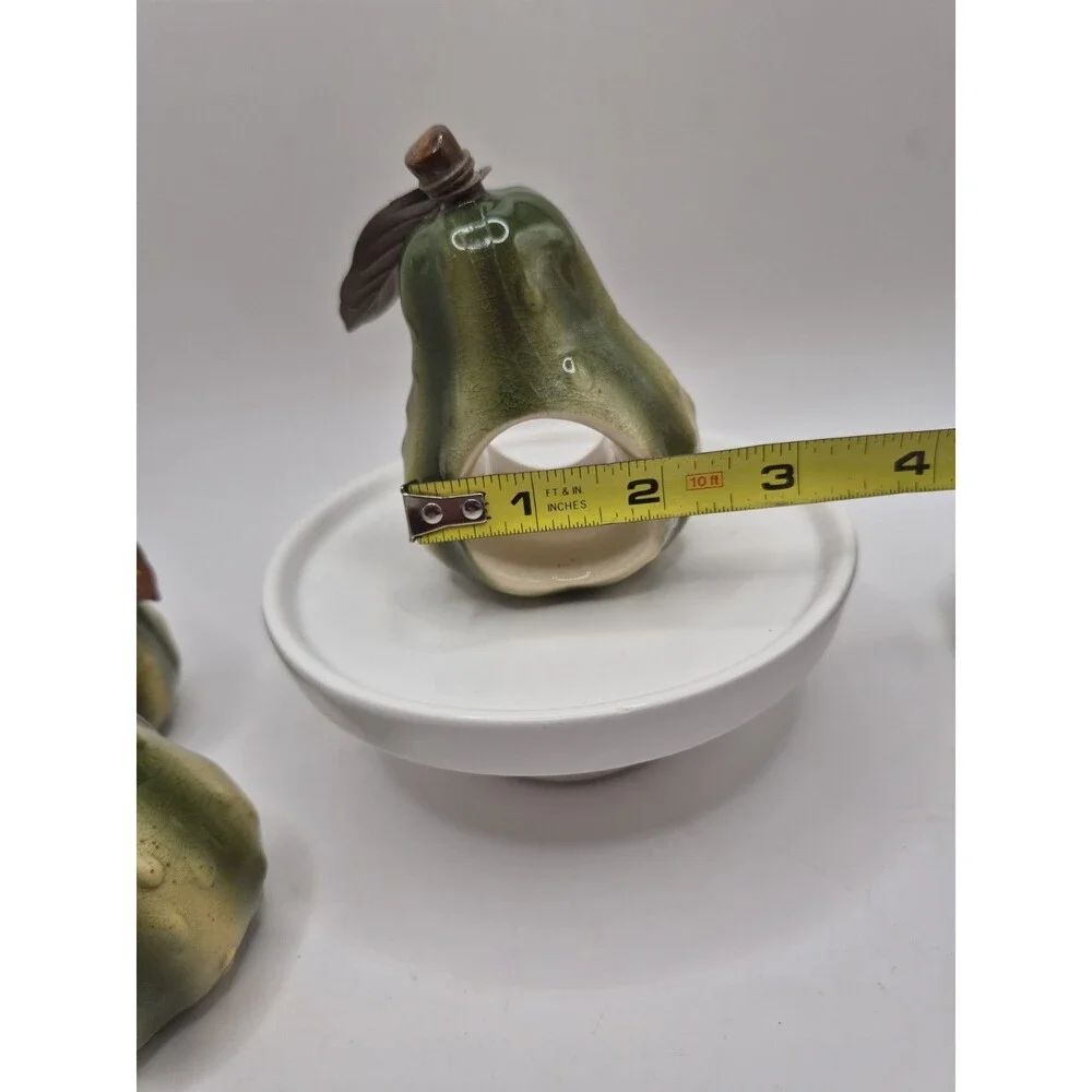 Set Of 4 Vtg Russ Pear Shaped Napkin Rings Holders Hand-painted Ceramic Fruit